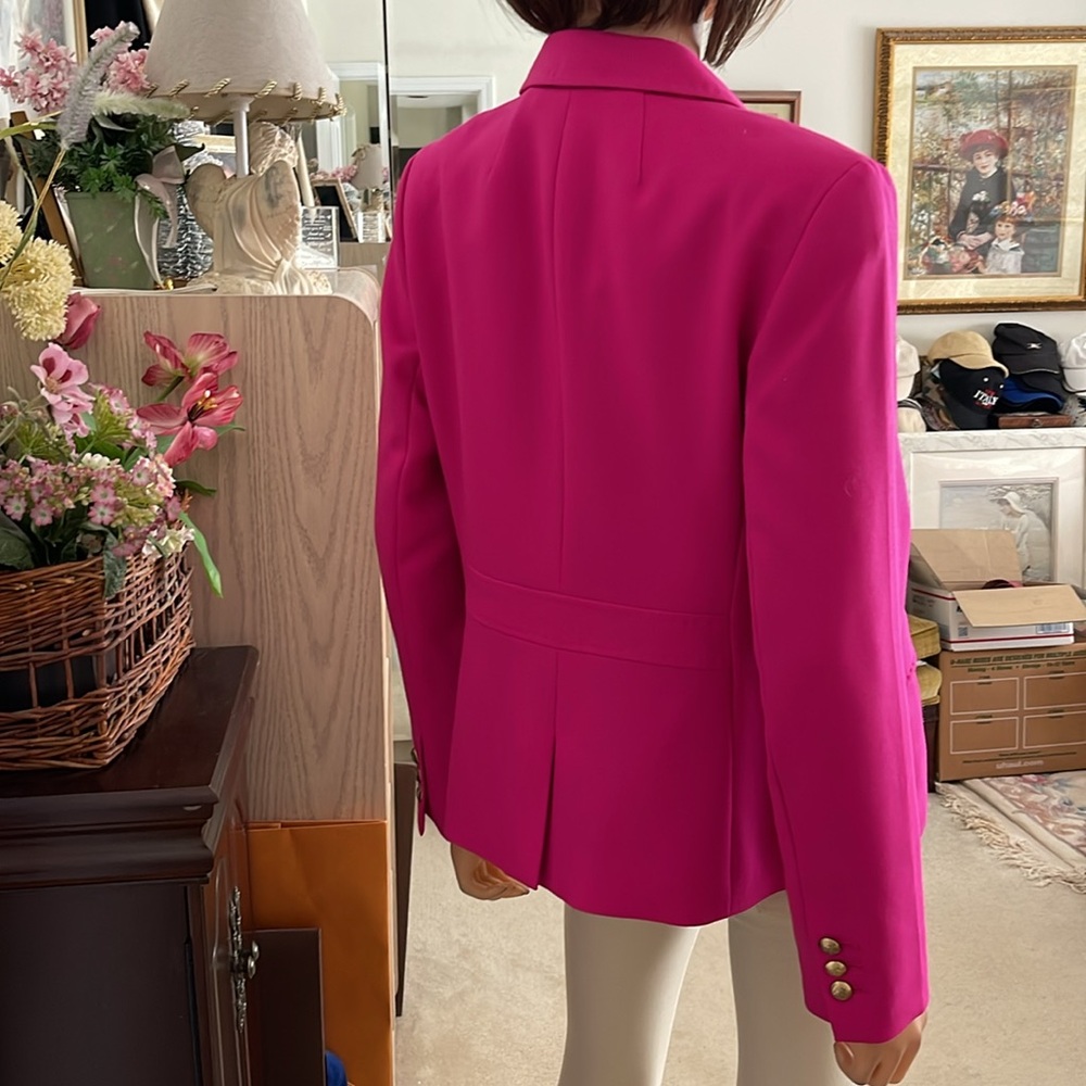 Talbots Limited Edition 2017 Vibrant Pink Wool Blazer w Gold Crest Buttons - Picture 3 of 16